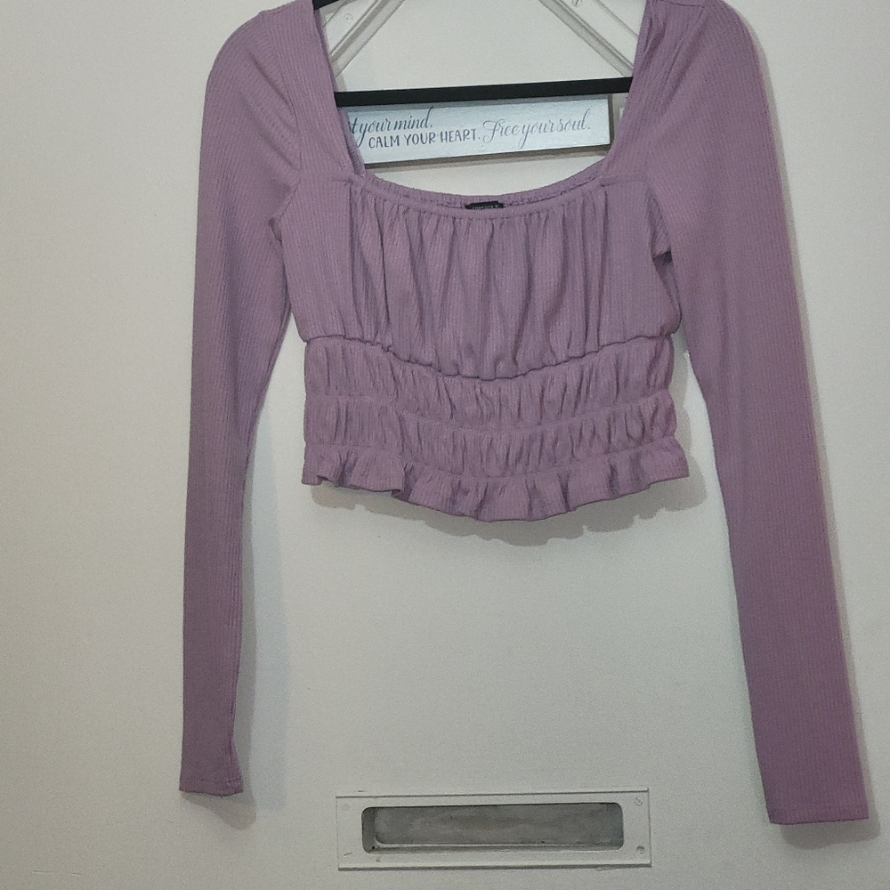 FOREVER 21 lilac purple crop top long sleeve preloved